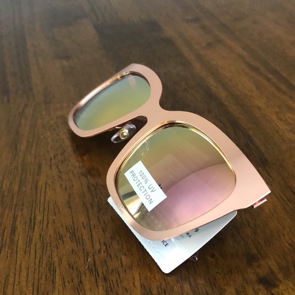 NWT Worthington Rose Gold Sunglasses - Picture 2 of 5